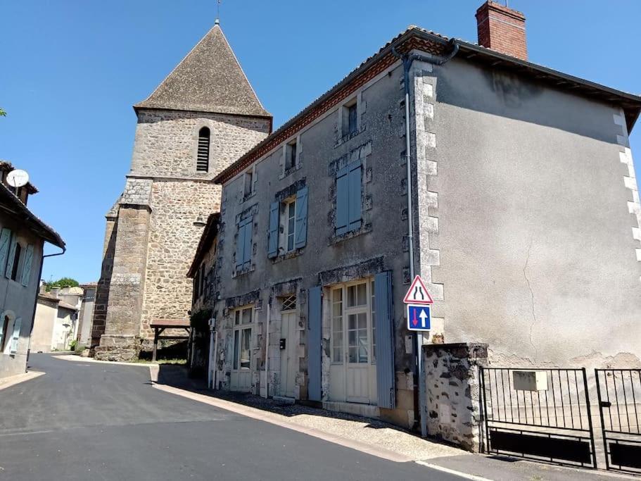 La Poste Saulgond Villa Exterior foto